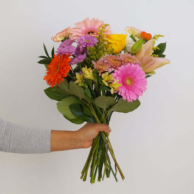 Using only the freshest and most beautiful seasonal blooms, our expert designers will craft a one-of-a-kind arrangement that perfectly captures your love and appreciation. Colors may vary.