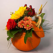 Large natural pumpkin arrangement